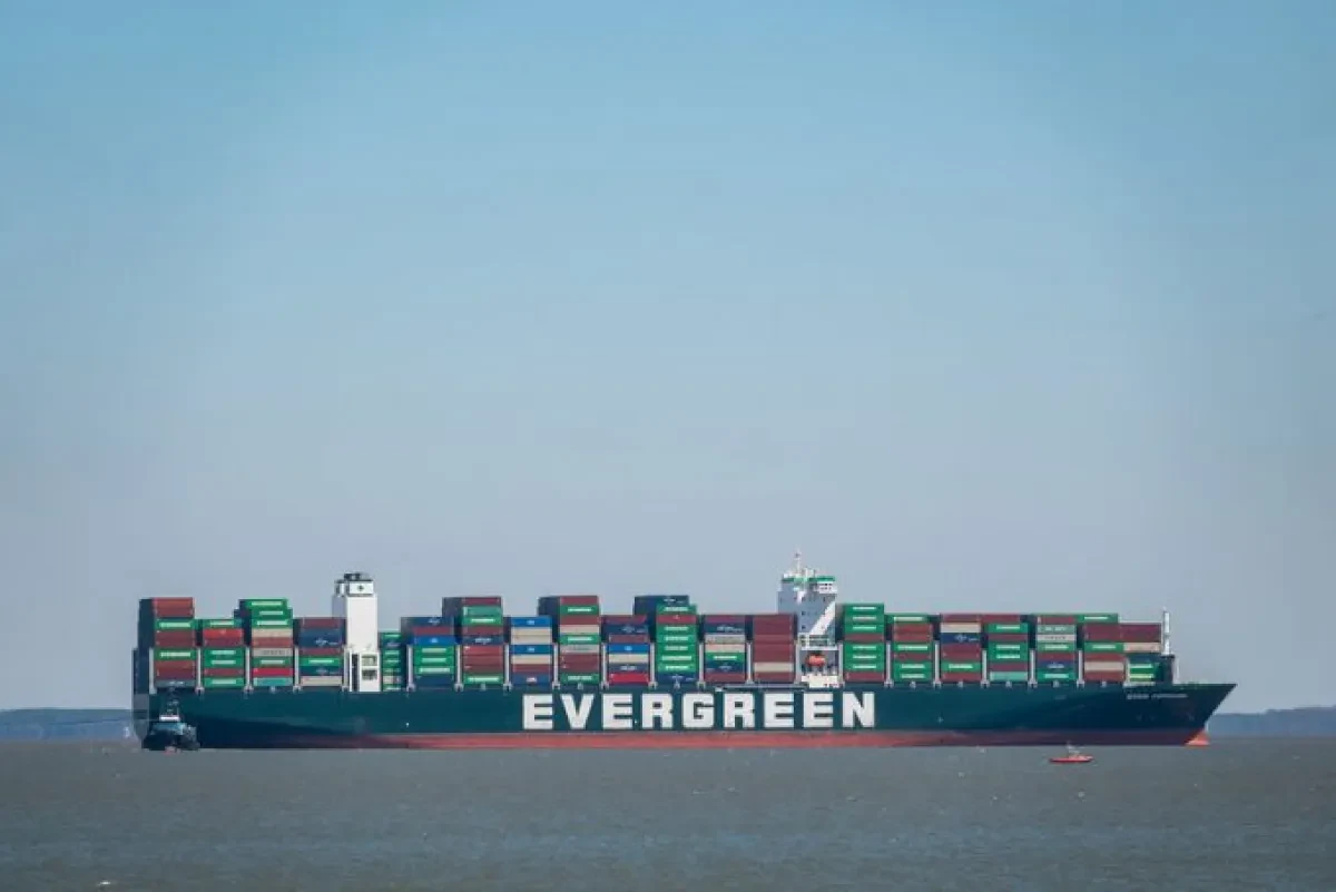 ever-forward-in-chsapeake-bay-credit-matthew-abbott-baltimore-shipspotting-680x0-c-default