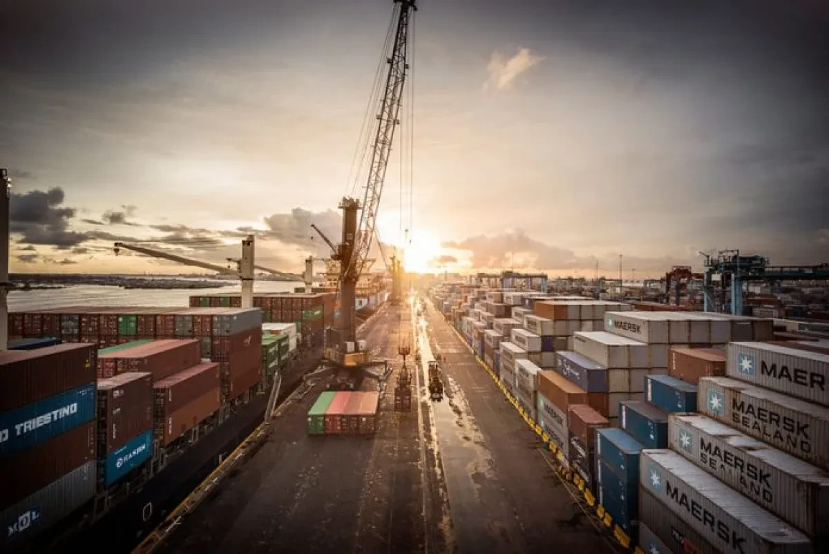 APM-Terminals-Apapa-696x465