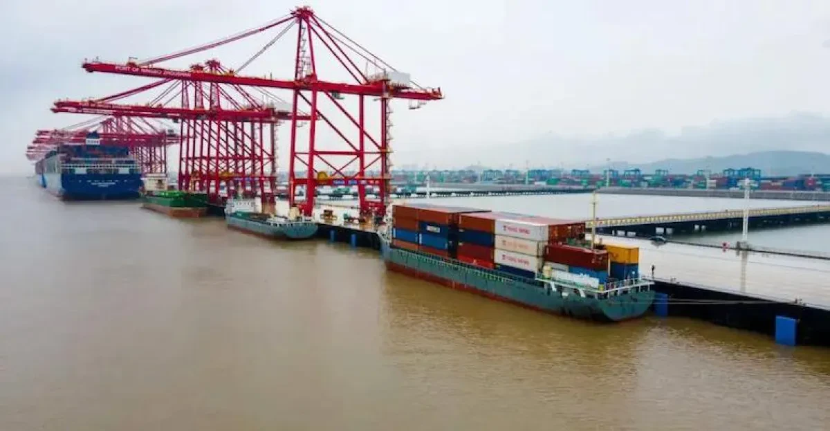 Ningbo-Zhoushan port adds container berth