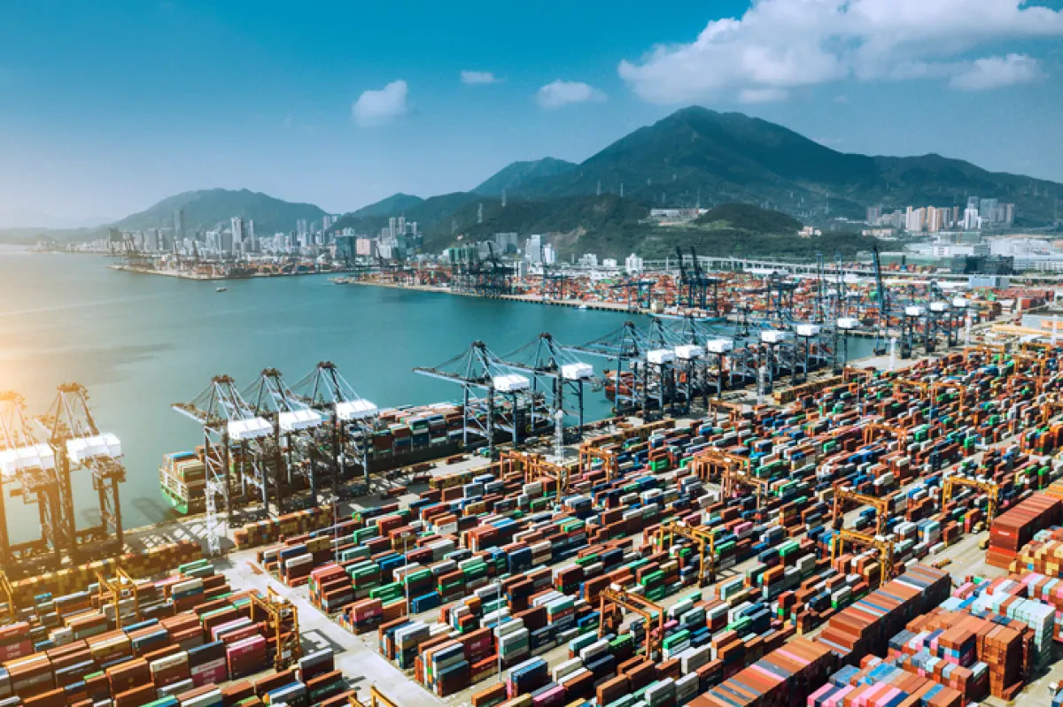 China ports move 116.5 million TEU in 5M 2022