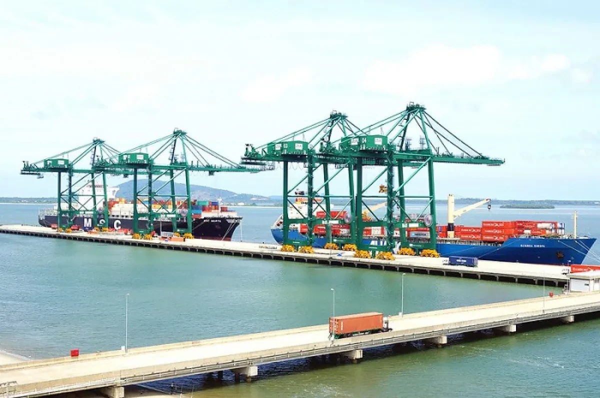 APM wins bid to build new Brazil container terminal