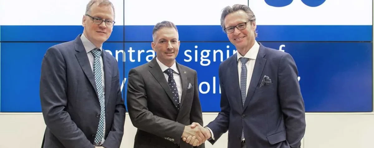 DNV_MSC_AntiRoll_Signing_SMM2022_1288x511_tcm8-229898-1059x420
