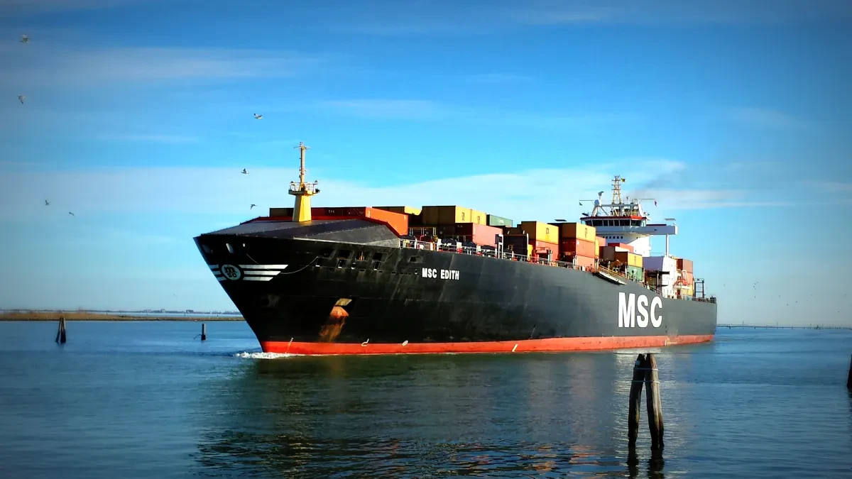 ship-659862