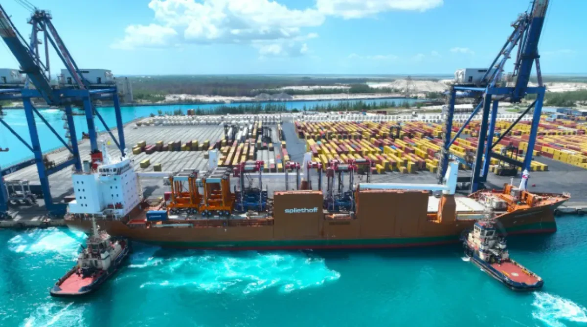 2025-07-29 11_26_31-Shuttle and straddle carriers mark start of $100m Hutchison ports Bahamas invest