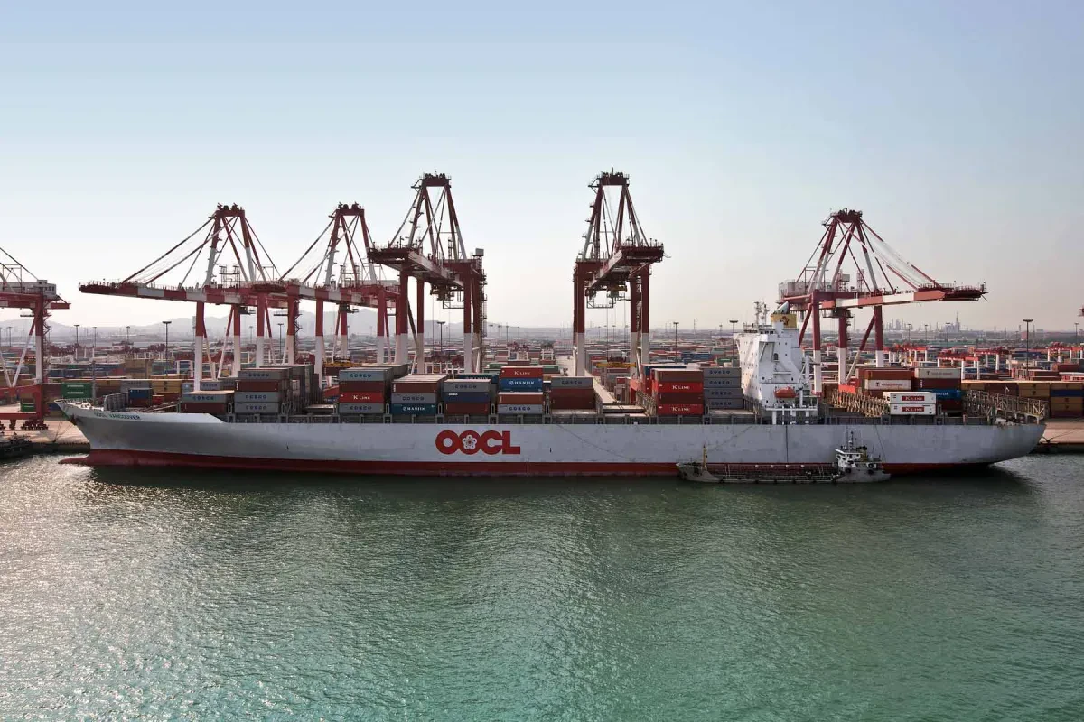 160808-OOCL6-41-OOCL-Vessel-2010