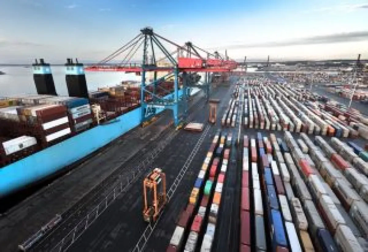 apm-terminals-gothenburg-320x219