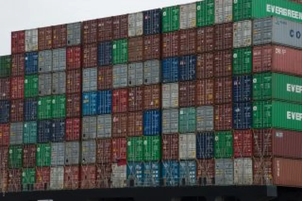 port-of-los-angeles-argues-against-new-tariffs-on-chinese-goods-320x213