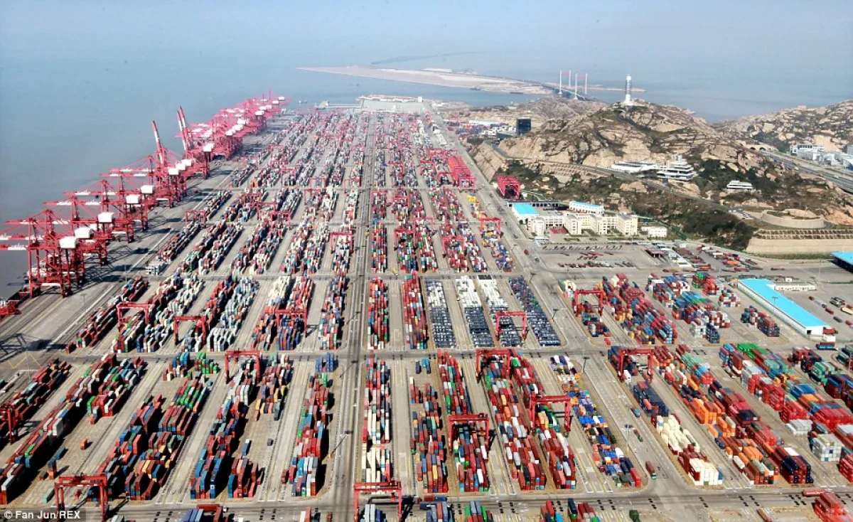 Shanghai Tops Ranking of World’s Best-Connected Ports