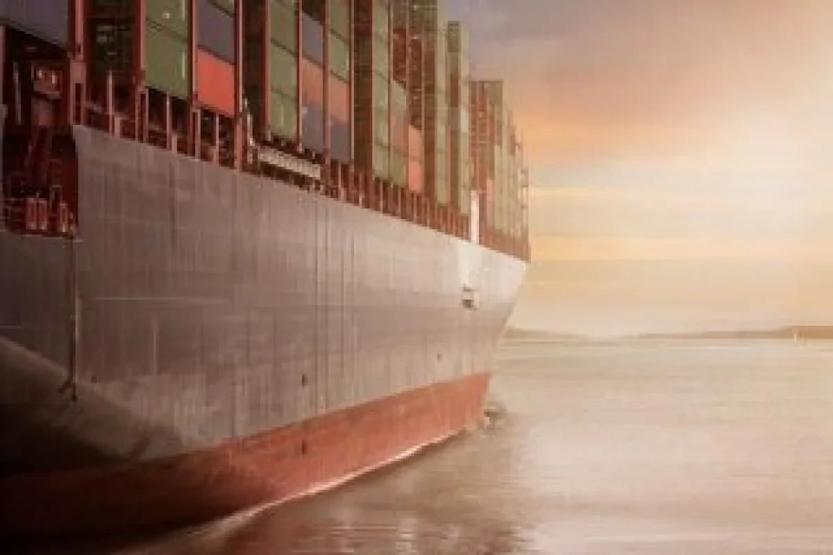 containership2-320x213