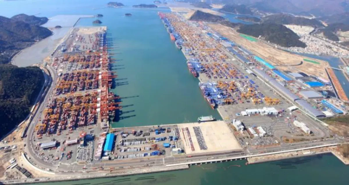 busan-port_25711