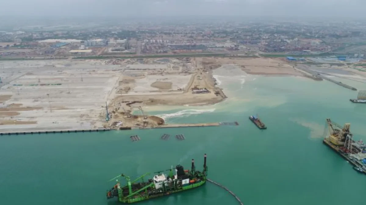 thumbnail_Dredging-2-photo-20190610-678x381
