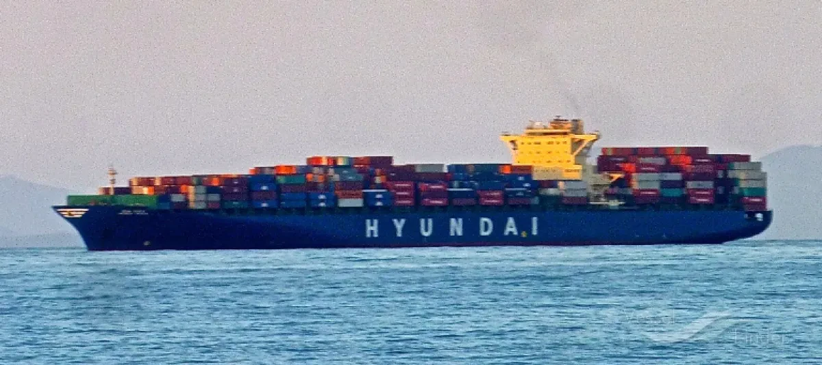HYUNDAI-COURAGE