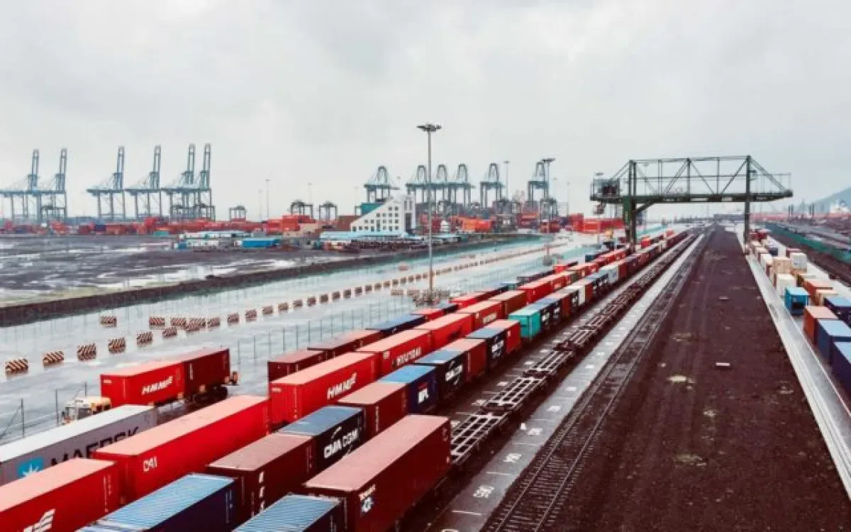 PSA-Mumbai-Achieves-Record-Rail-Volumes-in-June-2020-1200x675-640x400