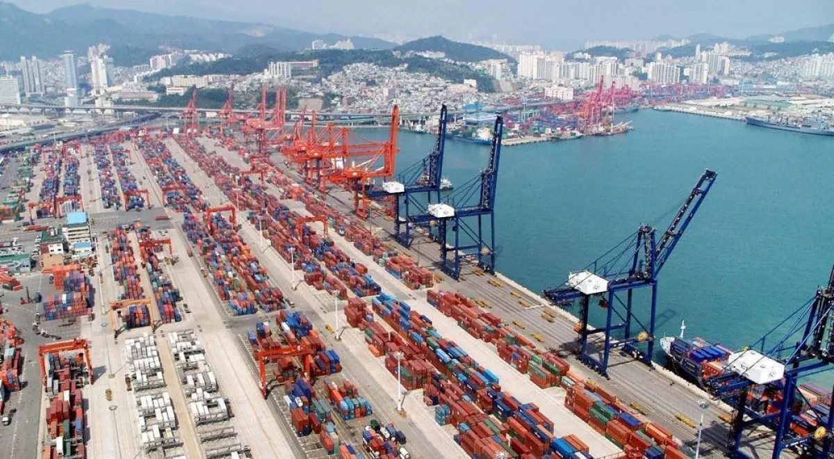 The world’s second largest single container terminal completed the final “puzzle”