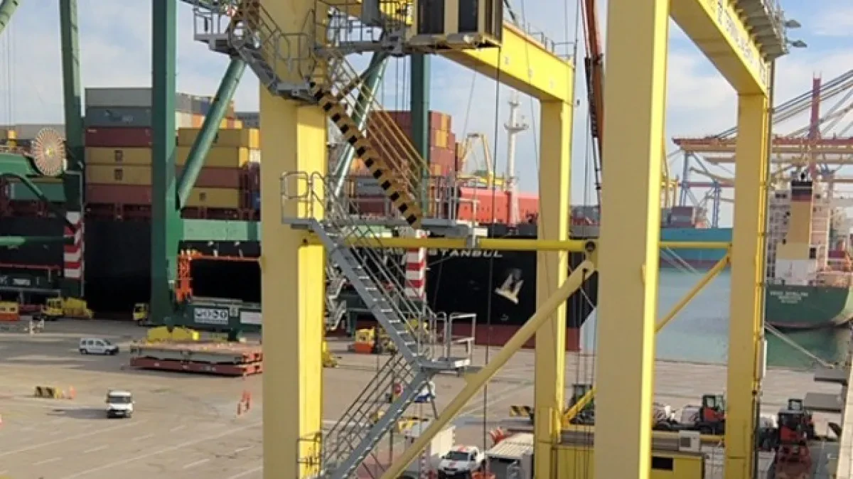 Valencia-port.f0b8fc