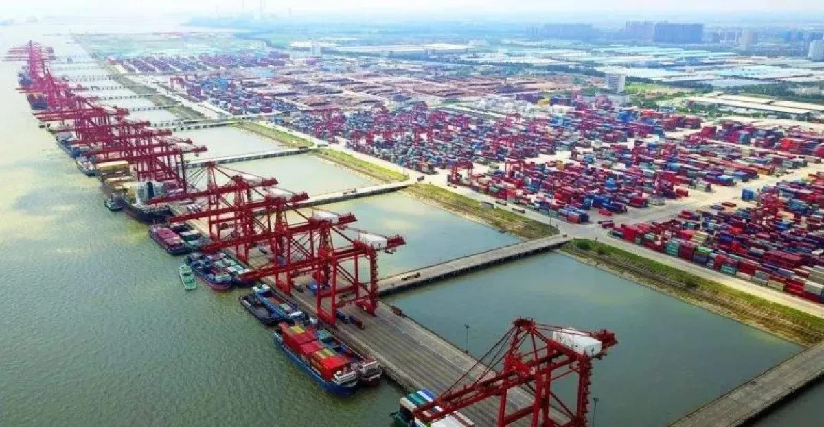 SIPG, Suzhou cooperate on river container center development