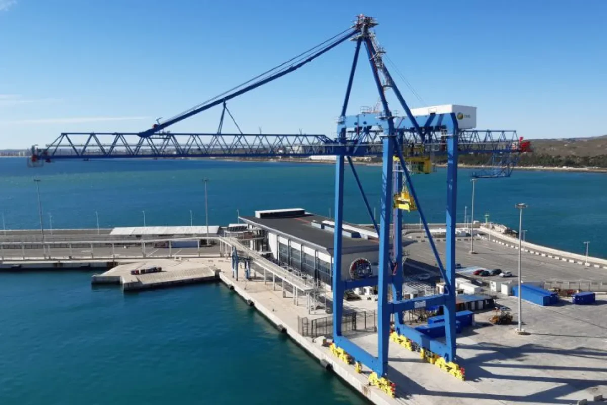 liebherr-images-alicante-scaled-p3mogaeqqgr4izk8y04lqylswrnc7goljo0togxxa8