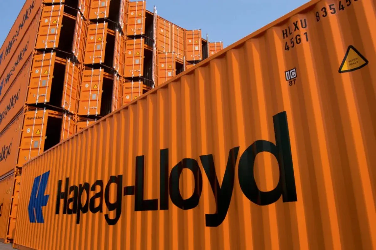 Hapag-Lloyd-Container-768x512