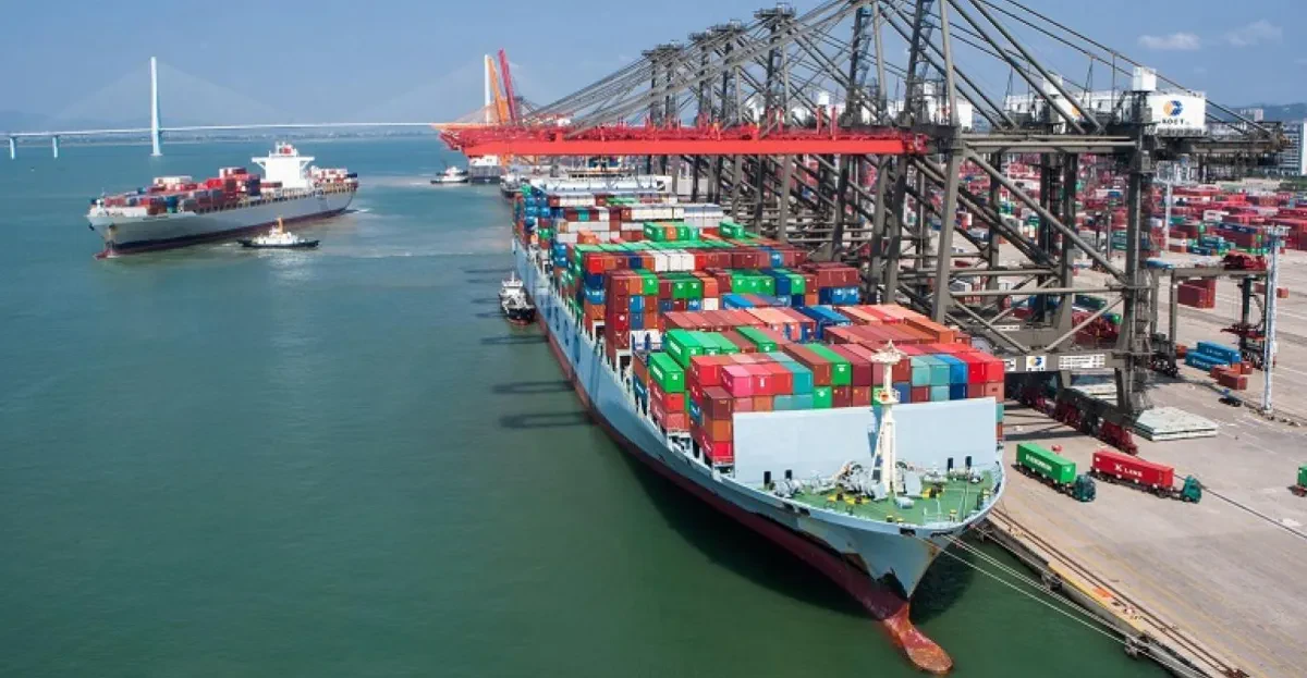 Container volume at top Chinese ports up 14.2% in early April