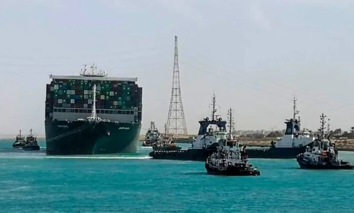 Suez-Canal-Ever-Given-780x470