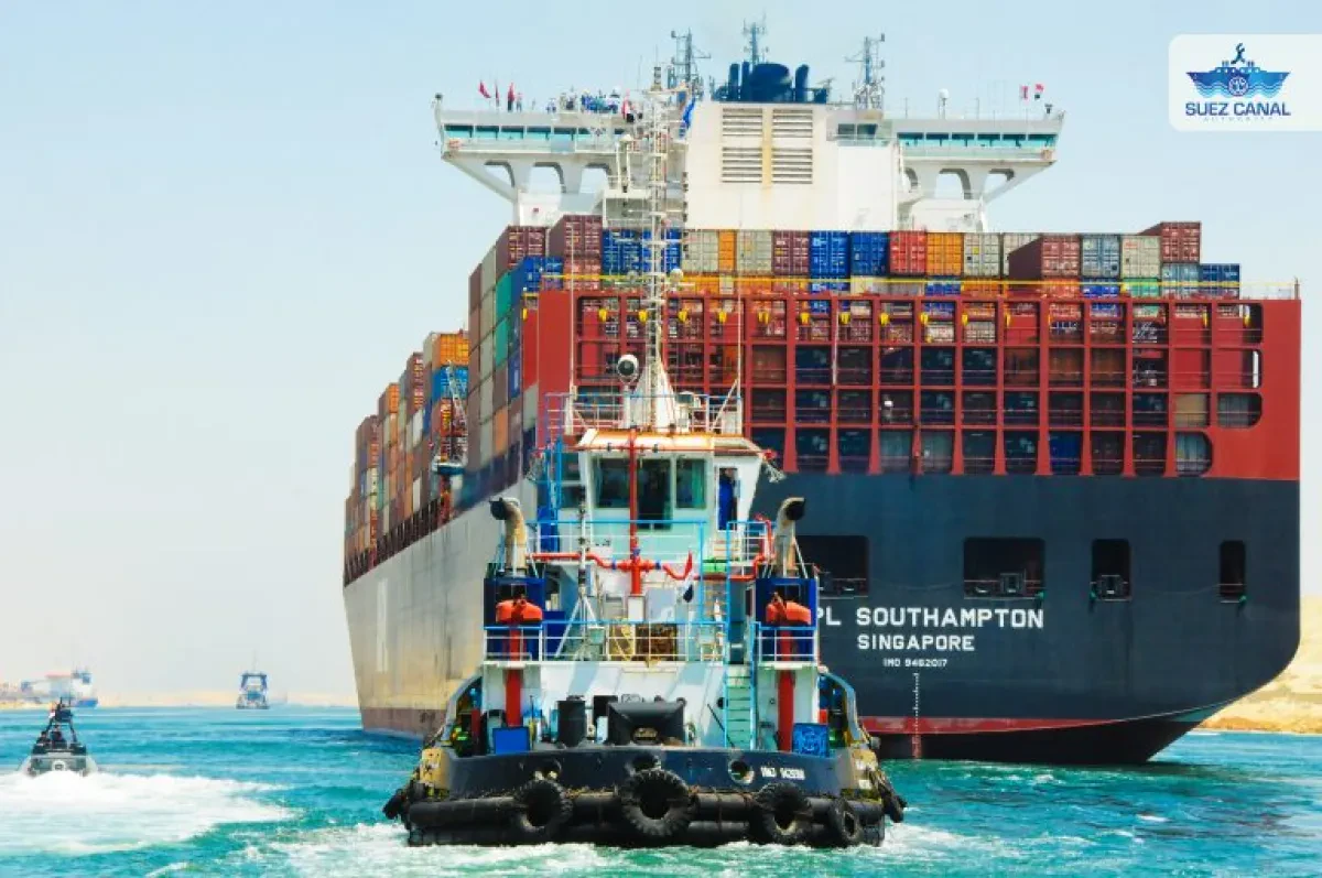 APL-Ship-in-Suez-Canal-768x510