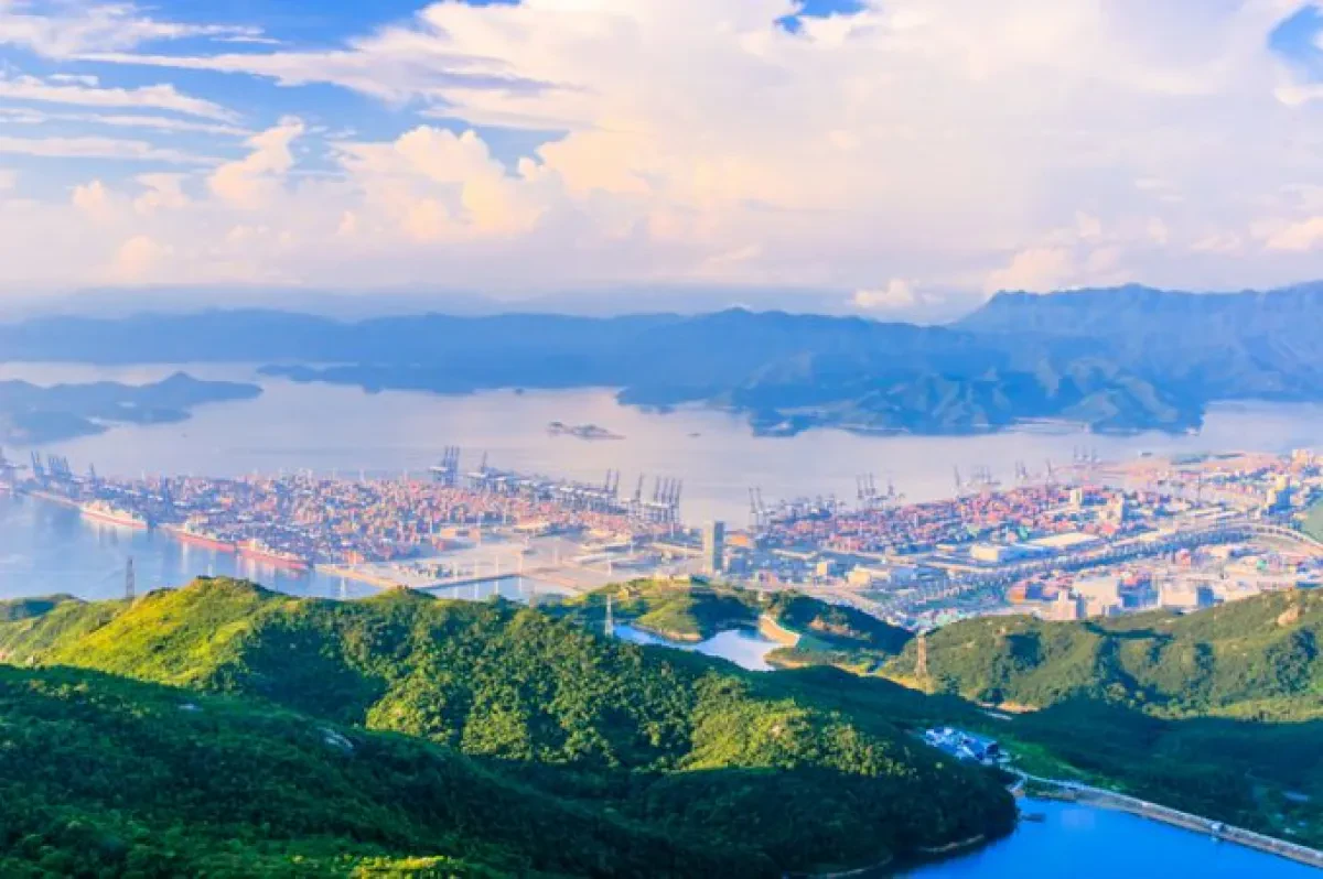 Threat to sailing schedules from new congestion problem at Yantian port