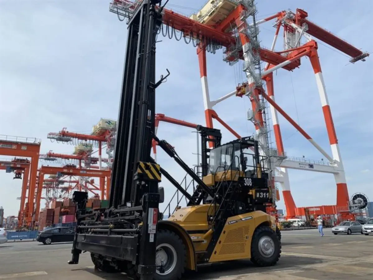 Wan Hai upgrades equipment in Tokyo terminal