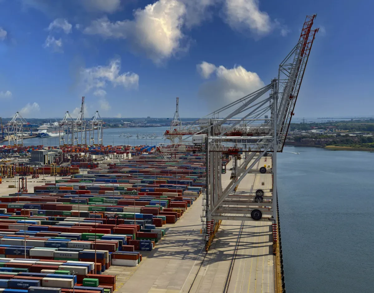 dp-world-cranes-scaled