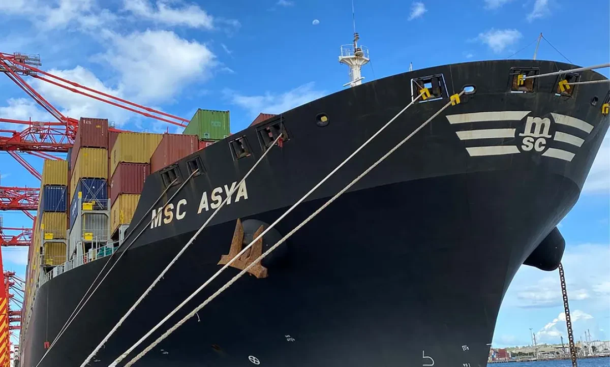 msc-asya-record-berthing_web-hero