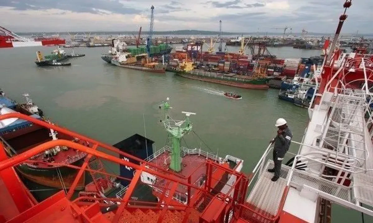 Pelindo-3-Port-Indonesia1-e1635746195594