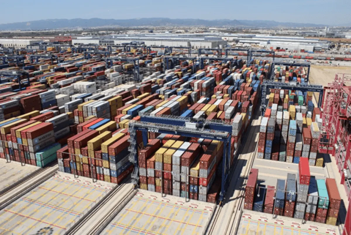 Port-of-Barcelona-BEST-terminal