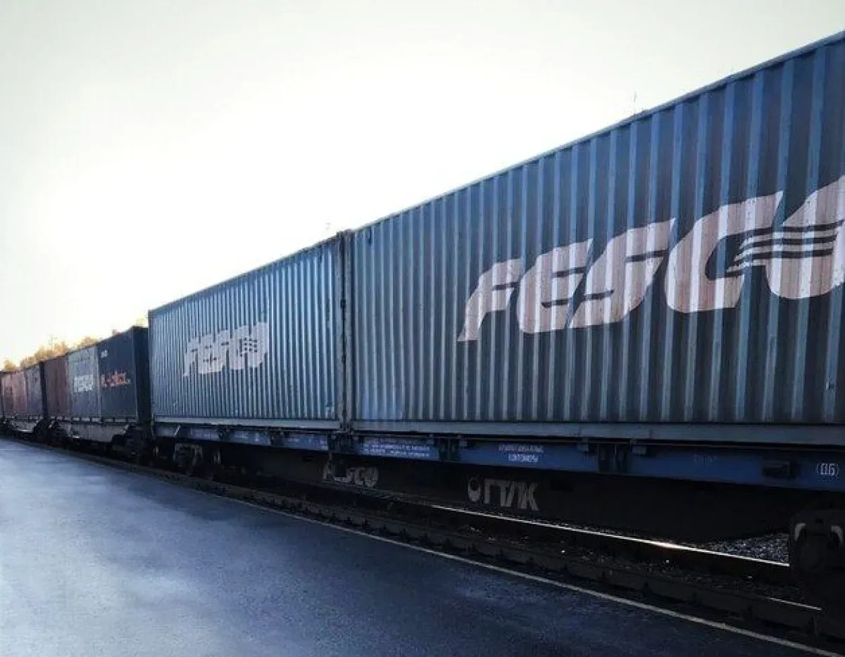 FESCO doubles transit container trains from Vladivostok