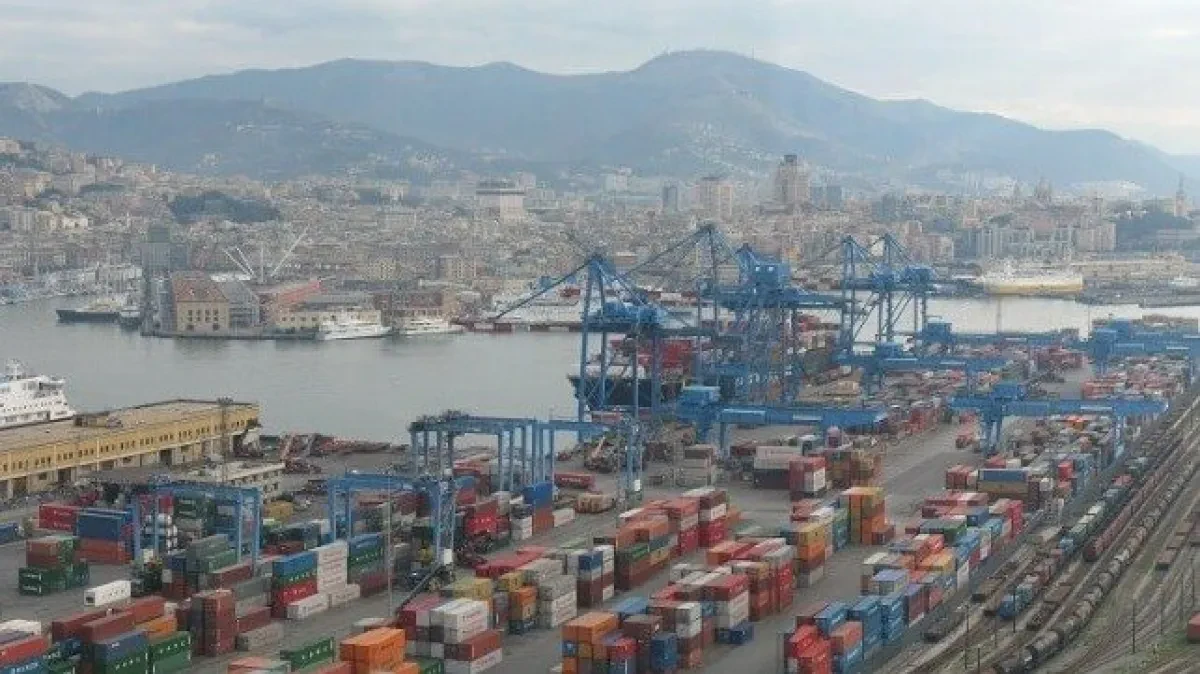 genoa-port.b7fe61