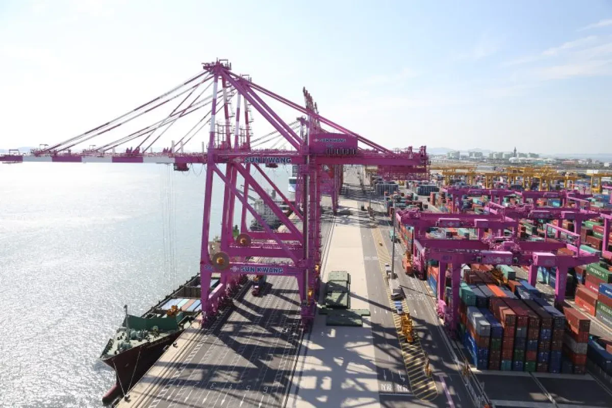 Incheon Container Terminal resumes normal operations after fatal accident